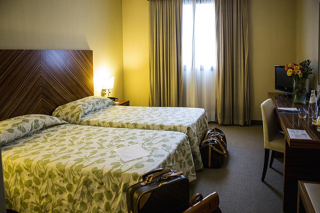 

Milano - Piacenza - MH Hotel Piacenza Fiera
