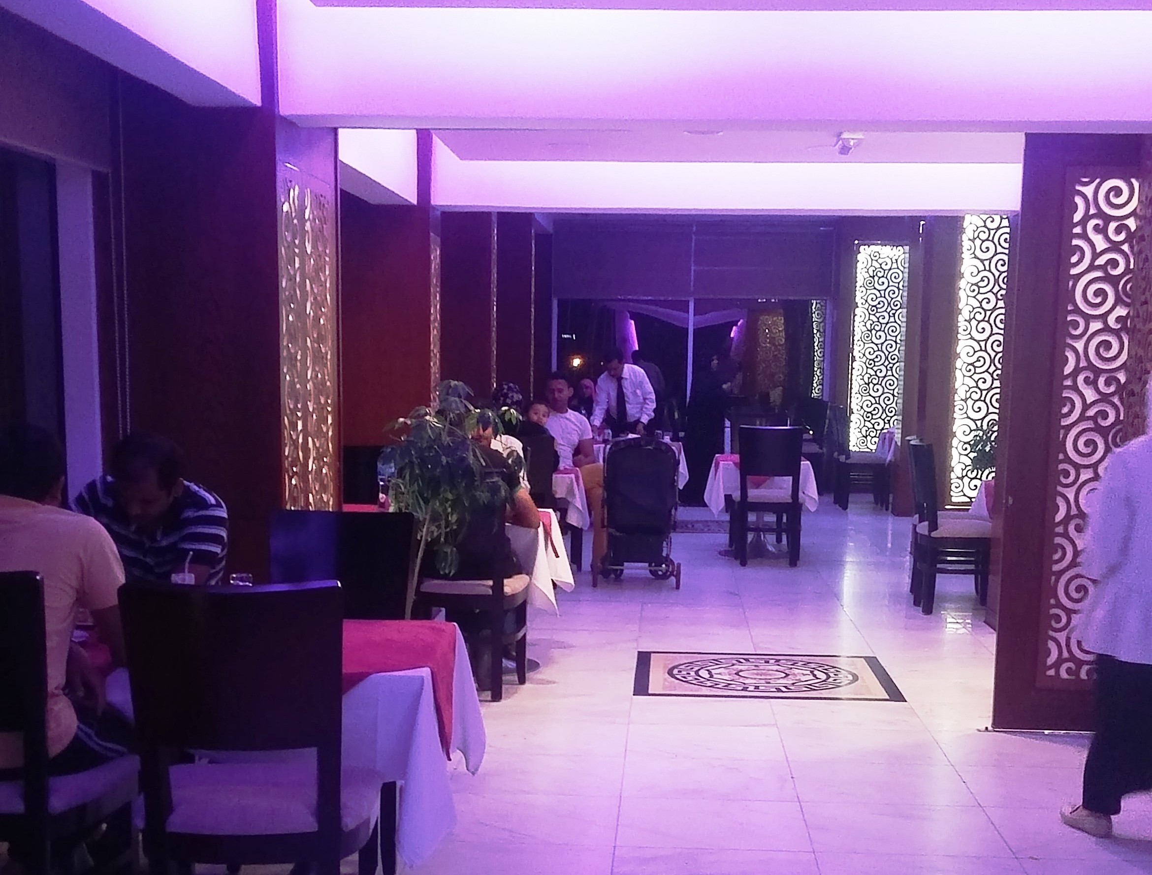 

Milano - Safat - Kuwait Continental Hotel