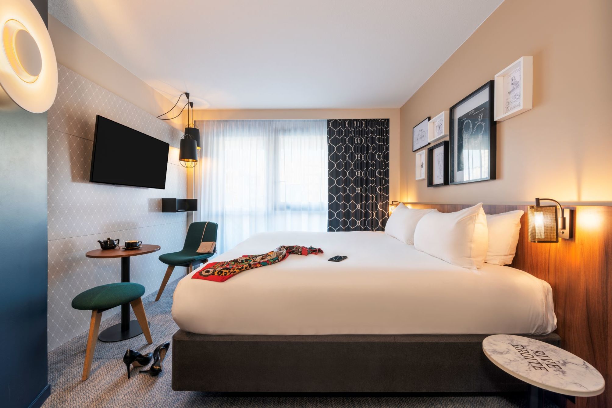 

Pisa - Ivry-sur-Seine - Mercure Paris Montparnasse Pasteur
