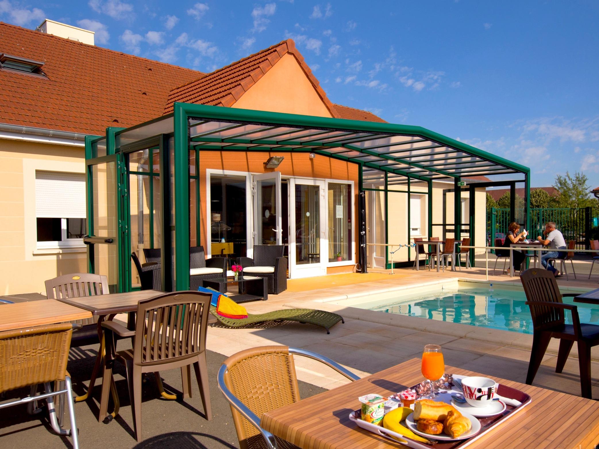 

Milano - Langres - Logis Jum'Hotel