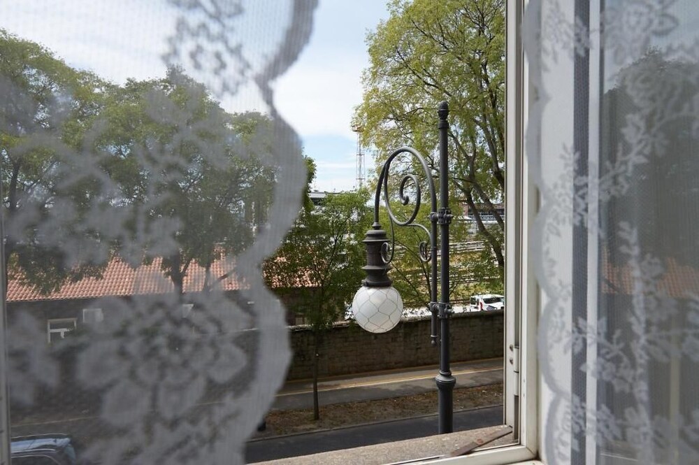 

Roma - Trieste - Miramare Luxury Suites
