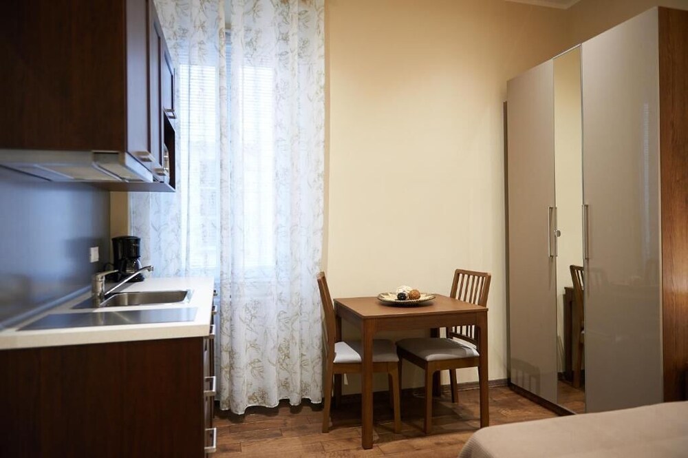 

Roma - Trieste - Miramare Luxury Suites