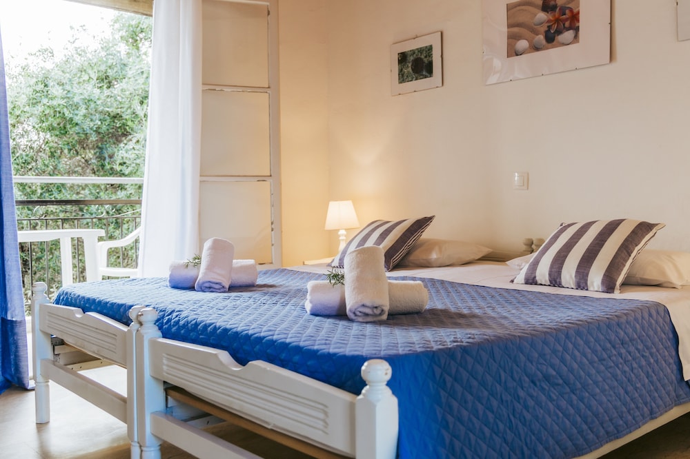 

Lamezia Terme - Kassiopi - Sunflower Apartments & Studios