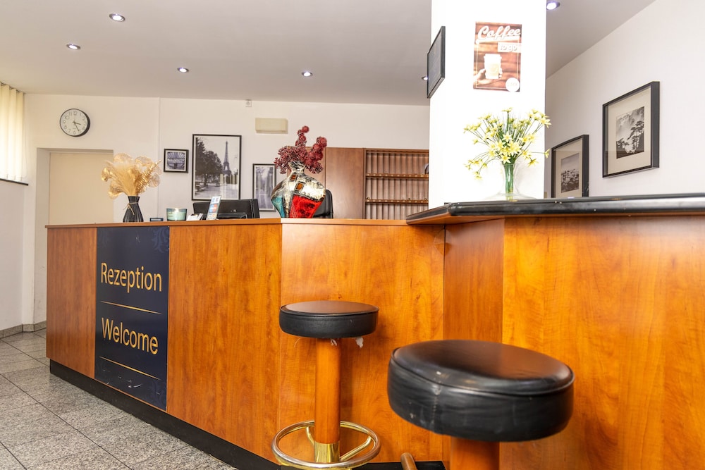

Torino - Offenbach - Hotel Rossija