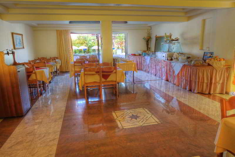 

Milano - Ialyssos - Kassandra Family Aparthotel and SPA