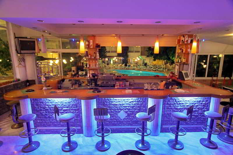 

Roma - Koskinou - Kassandra Family Aparthotel and SPA