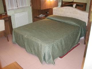

Catania - Peschiera Borromeo - Hotel Vienna