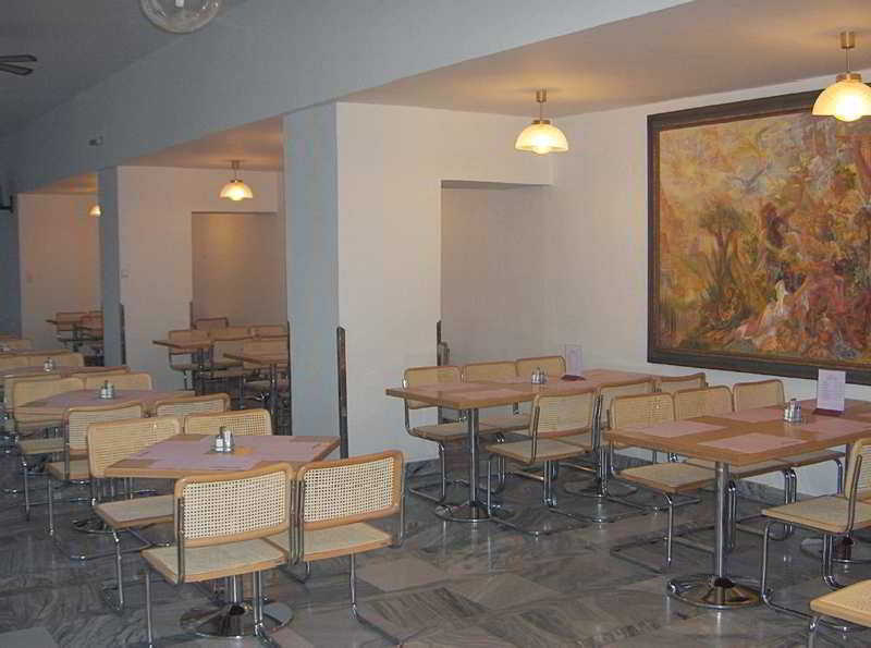 

Genova - Praga - AXA Hotel