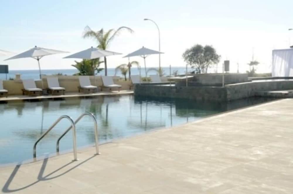 

Milano - Perivolia - E-Hotel Larnaca Resort & Spa