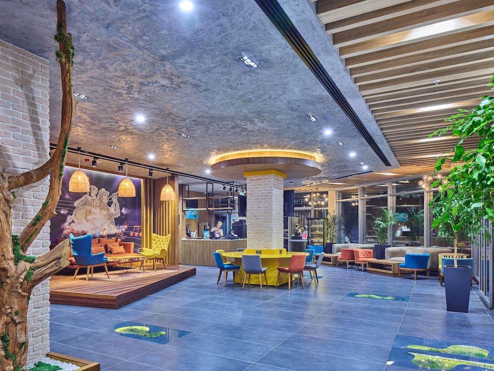 

Roma - Istanbul, New Airport - Ibis Istanbul Airport