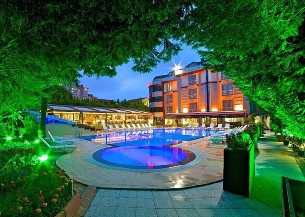 

Trieste - Büyükçekmece - Gardan Hotel