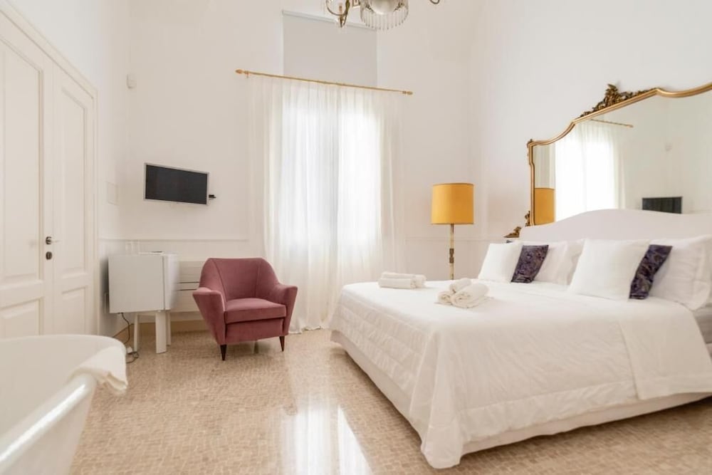 

Milano - Gagliano del Capo - Relais Carlo Alberto