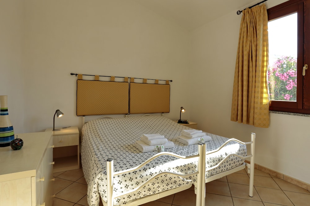 

Napoli - Porto Torres - Il Melo Residence