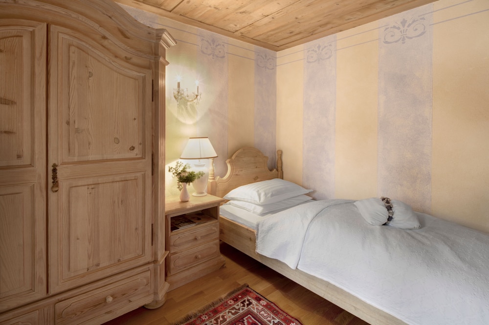 

Venezia - San Ciascian - Hotel La Perla: The Leading Hotels of the World
