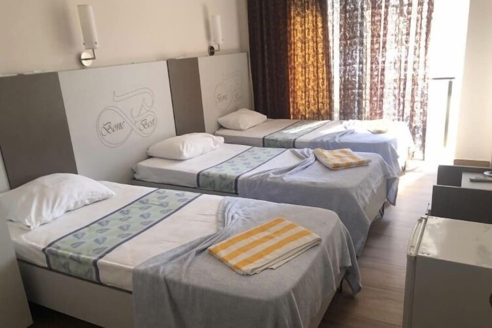 

Milano - Regione di Antalya, Turchia - BONE BEST OTEL