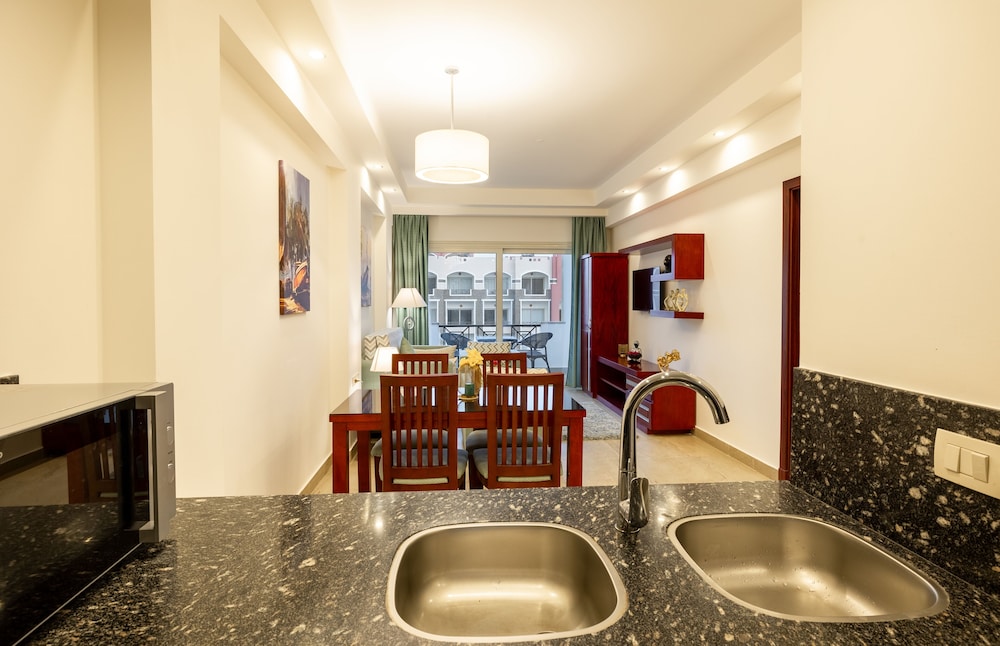 

Milano - Port Ghalib - Oyster Bay Beach Suites