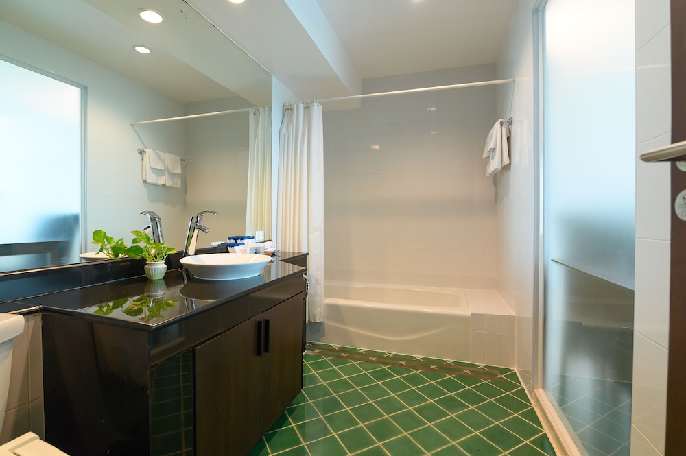 

Milano - Ko Kaeo - Hilltop Wellness Resort