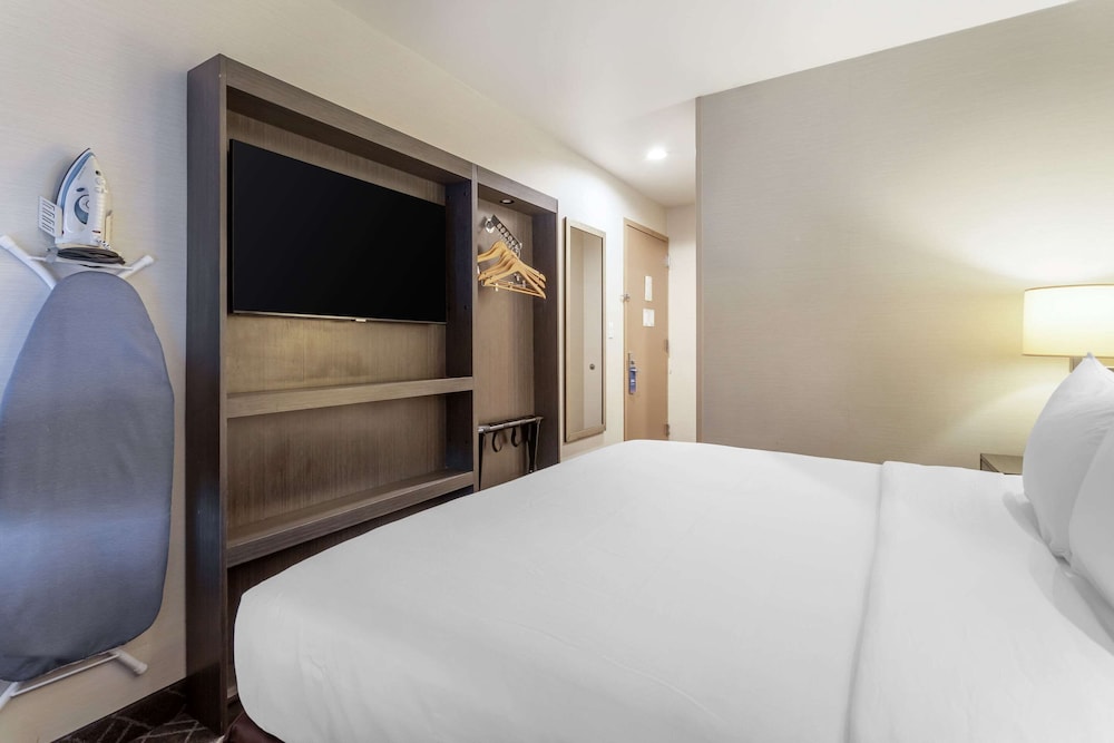 

Milano - Secaucus - Comfort Inn Manhattan - Midtown West