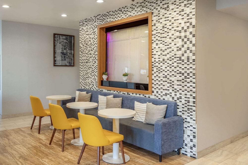 

Napoli - Long Island City - Comfort Inn Manhattan - Midtown West