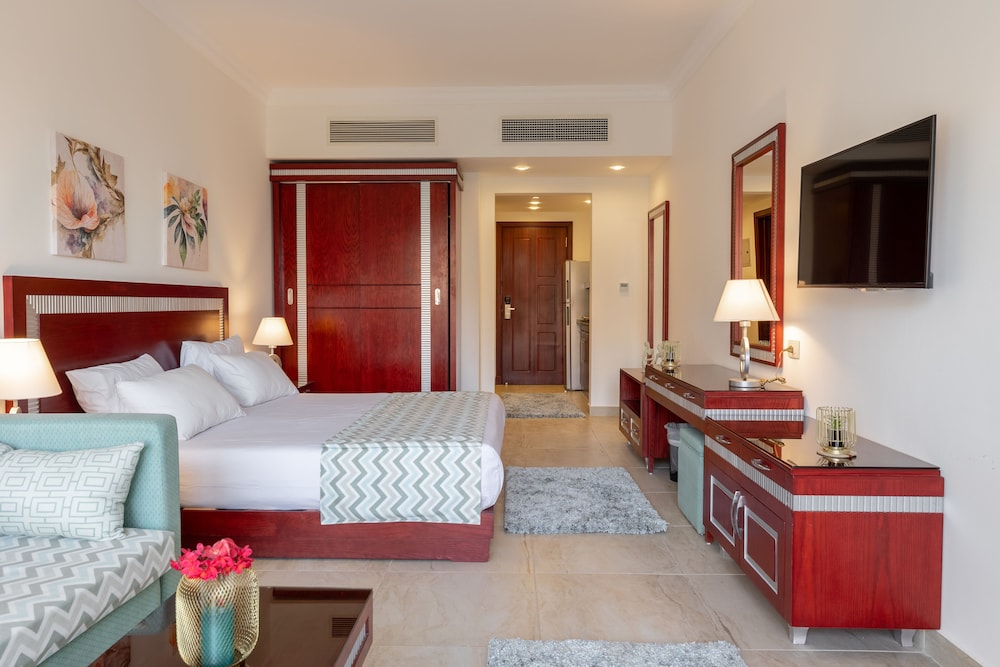 

Lamezia Terme - Port Ghalib - Oyster Bay Beach Suites