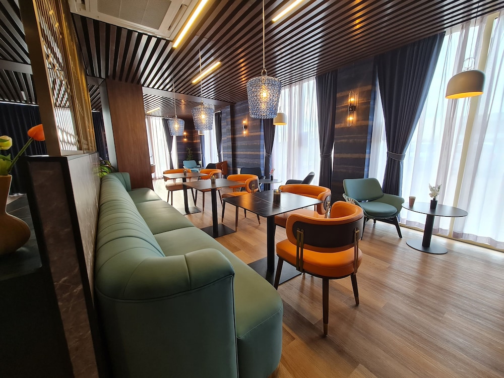 

Palermo - Schiphol - Hotel Fogo Amsterdam