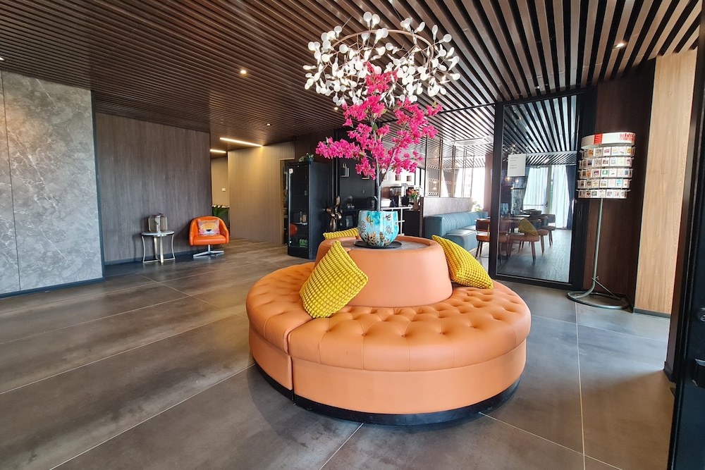 

Bari - Schiphol - Hotel Fogo Amsterdam