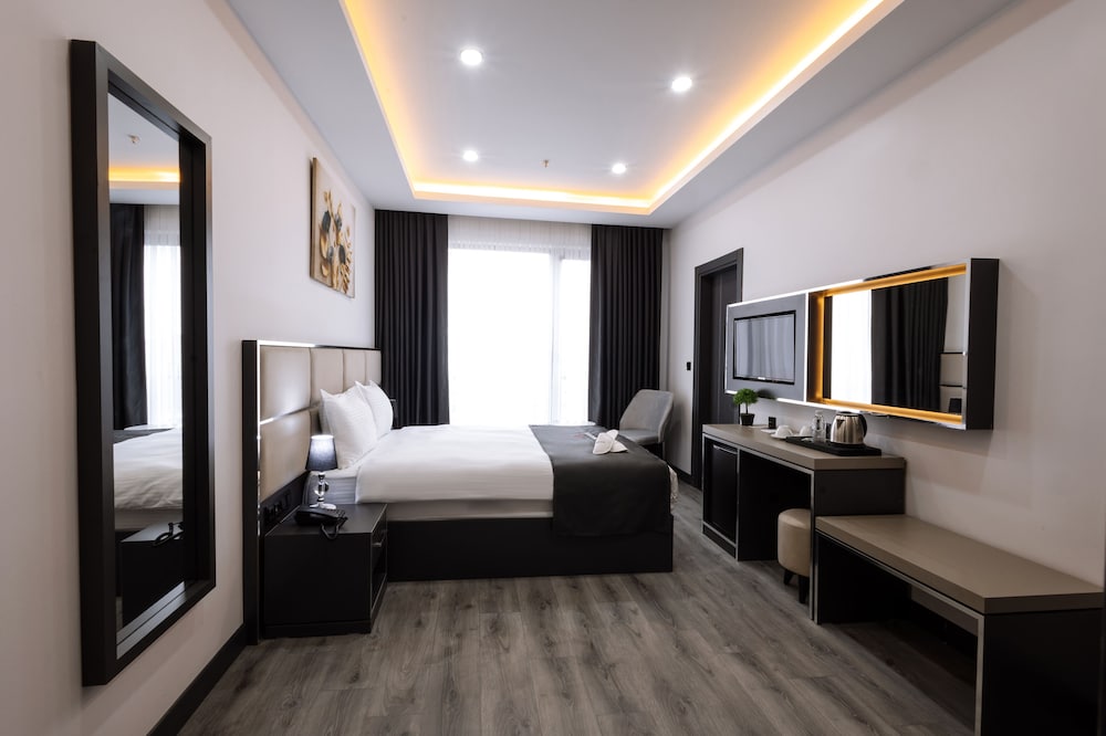 

Bologna - Istanbul, New Airport - Meyzi Hotel