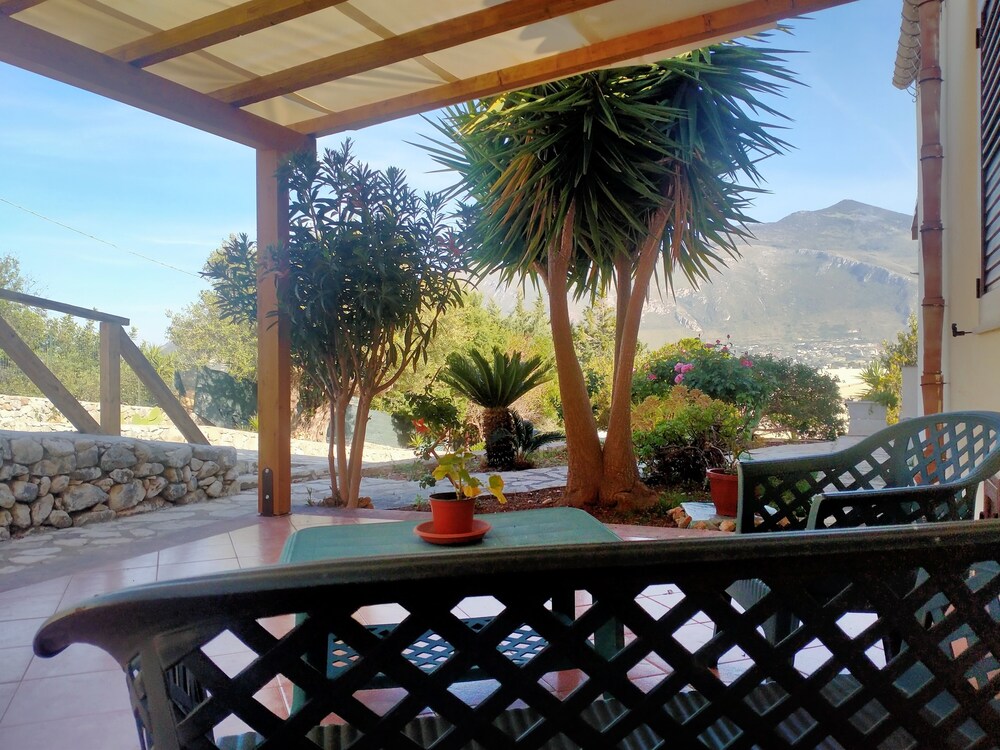 

Torino - Scopello, Trapani - Hotel Grotticelli