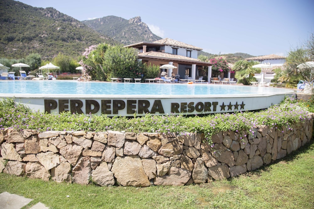 

Milano - Bari Sardo - Perdepera Resort