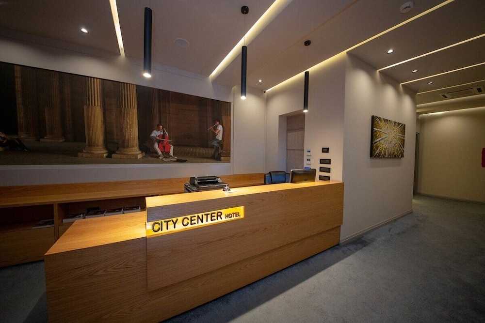 

Bari - Tirana - CITY CENTER HOTEL