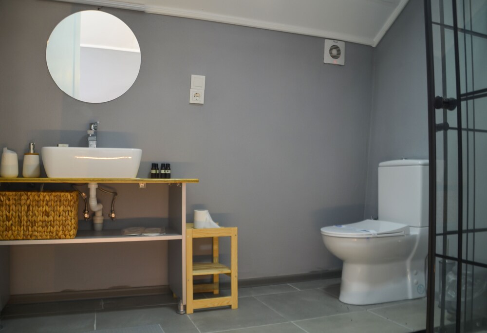 

Roma - Seferihisar - Quonset Glamping