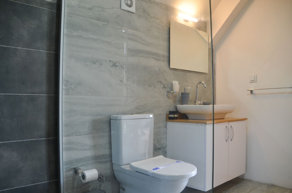 

Roma - Seferihisar - Quonset Glamping