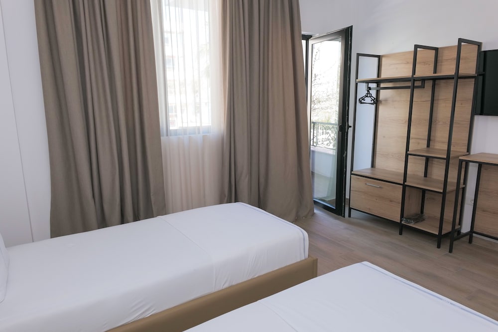 

Bologna - Durrës - AFA Hotel