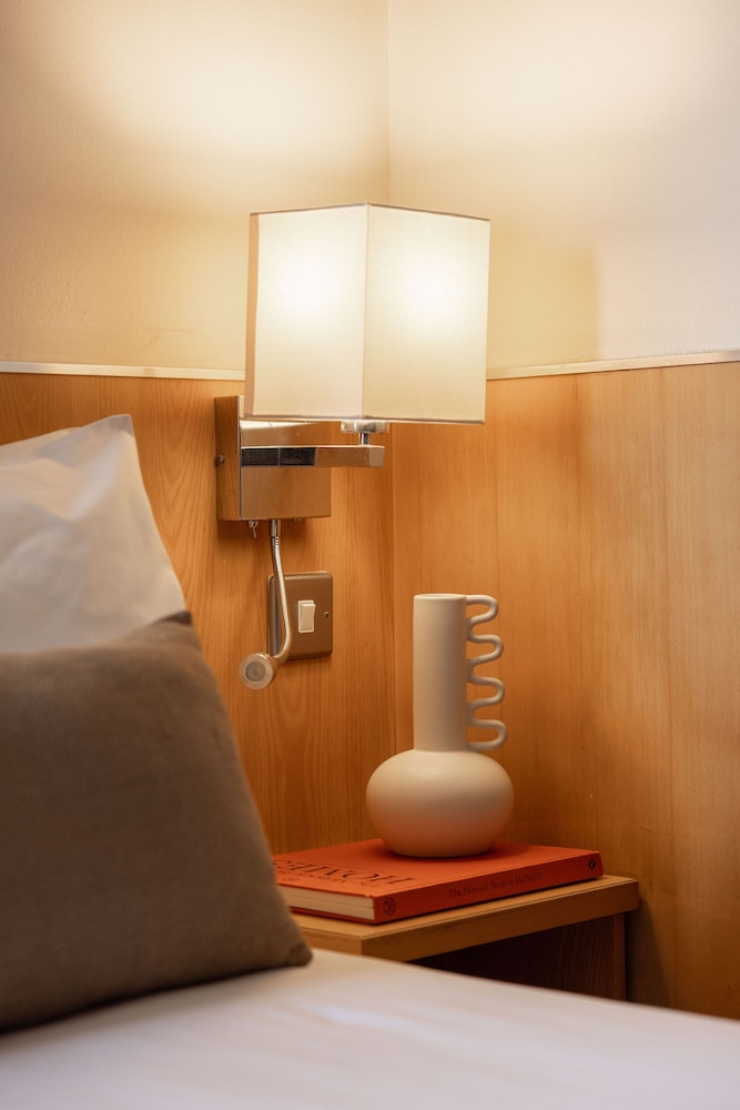 

Pisa - Londra - St Giles London Hotel