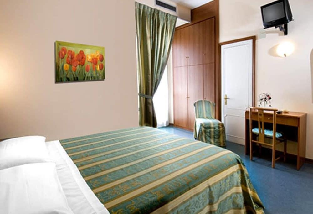 

Venezia - Riccione - Hotel Acerboli