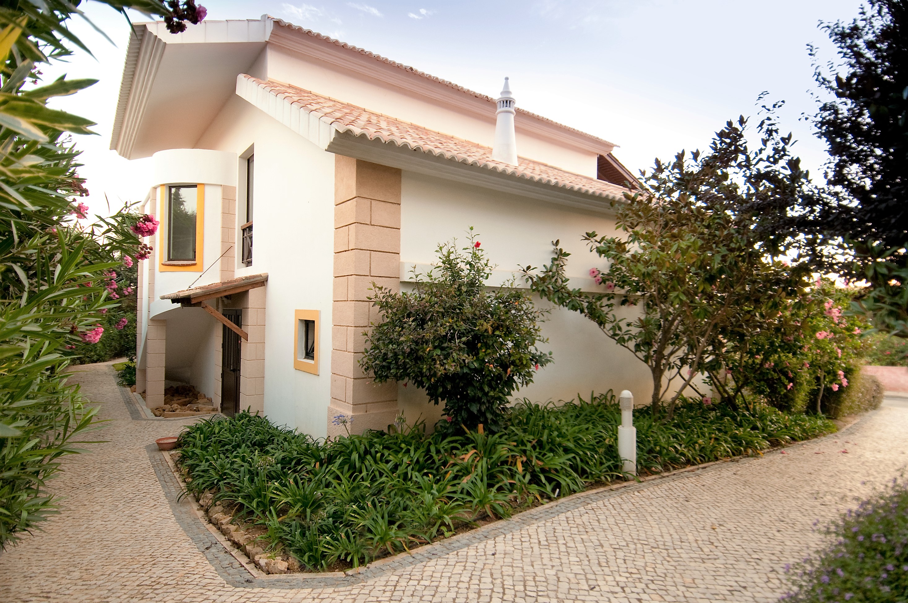 

Milano - Praia da Luz - Luzmar Villas