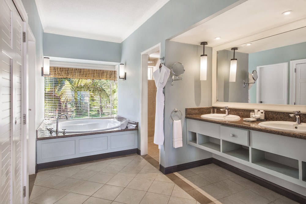 

Lamezia Terme - Bel Ombre - OUTRIGGER Mauritius Beach Resort