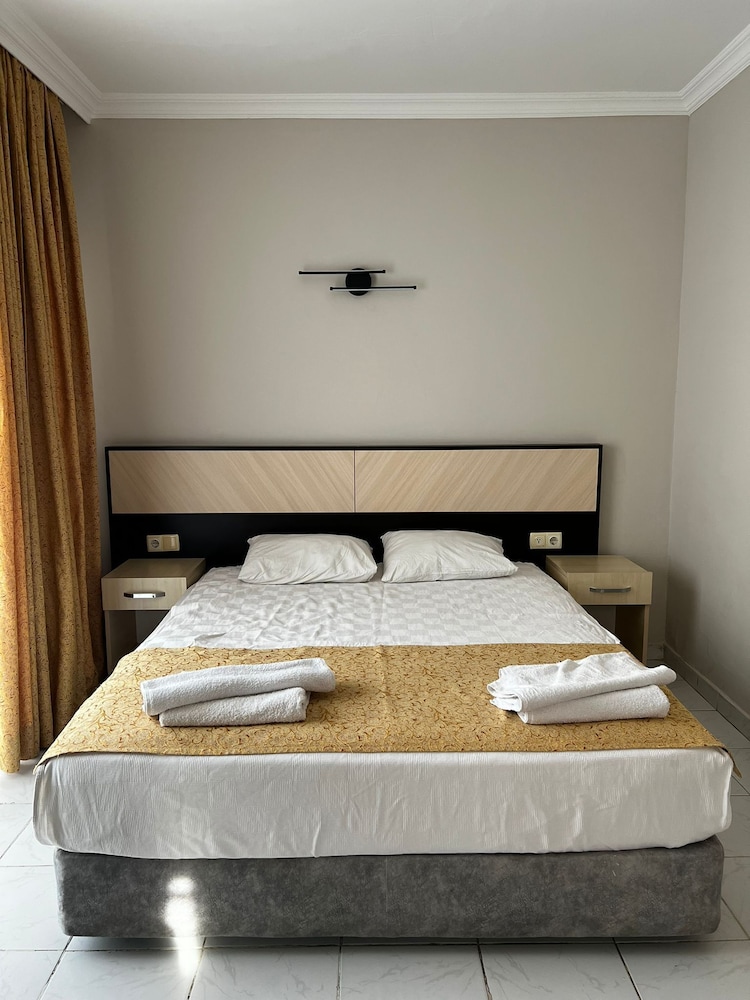 

Verona - Manavgat - Side Beach Club