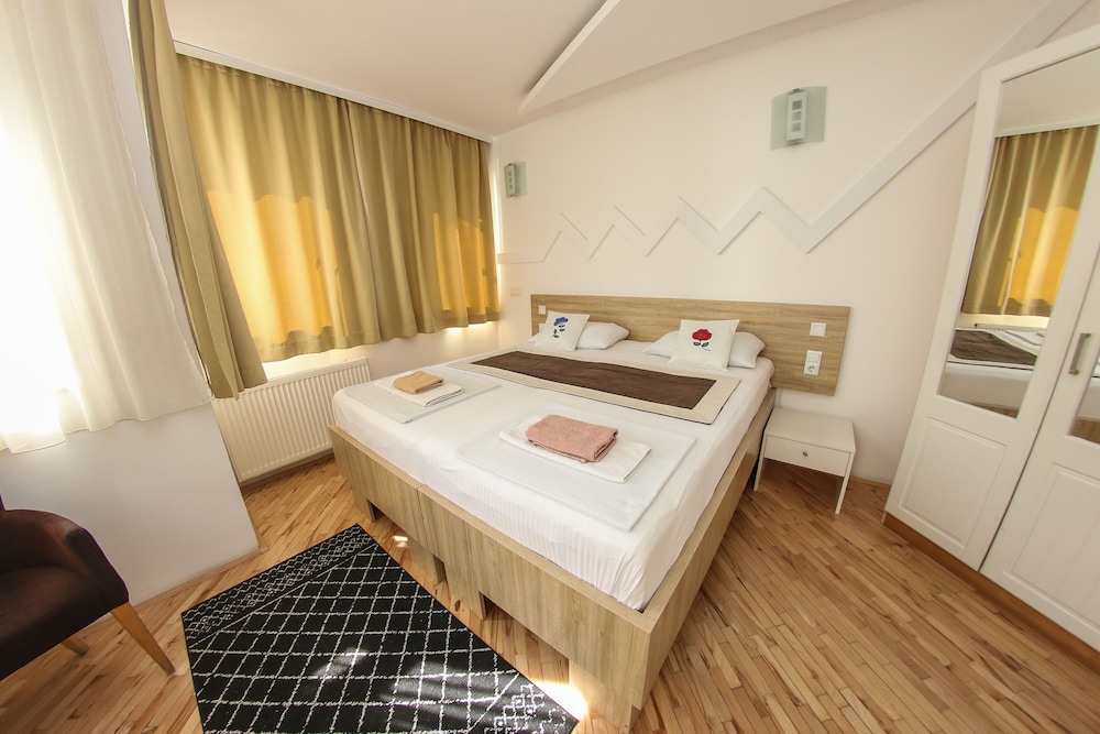 

Torino - Sarajevo - Hotel Hayat
