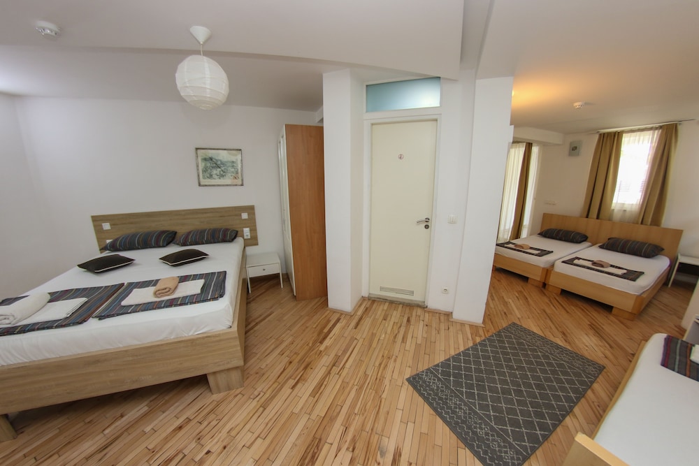 

Torino - Sarajevo - Hotel Hayat