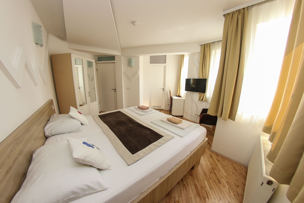 

Bologna - Sarajevo - Hotel Hayat