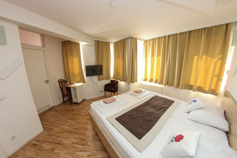 

Torino - Sarajevo - Hotel Hayat