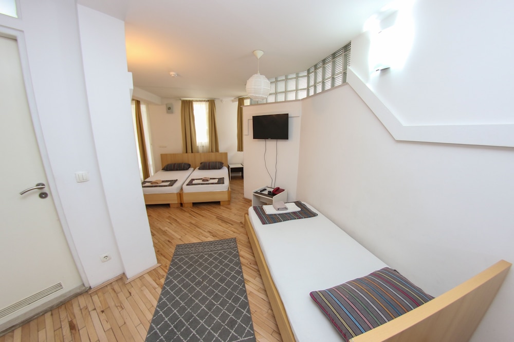 

Venezia - Sarajevo - Hotel Hayat