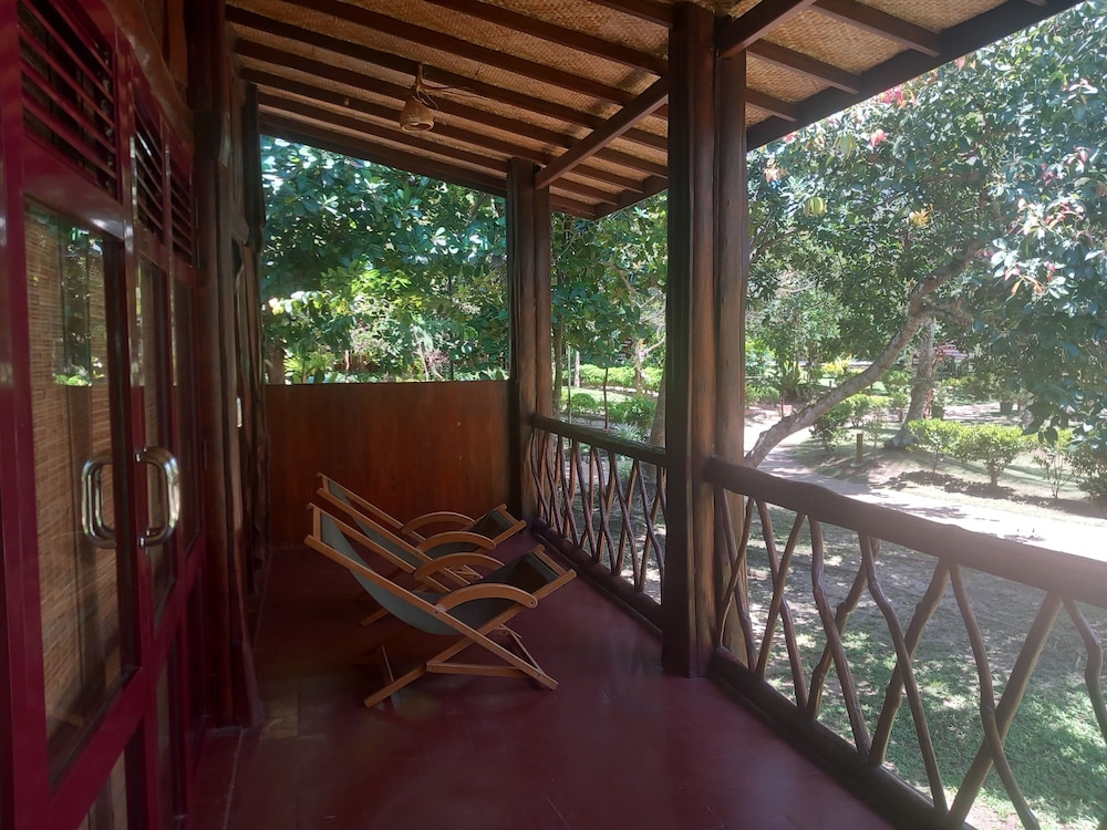 

Bologna - Wadduwa - Lake Resort Bolgoda