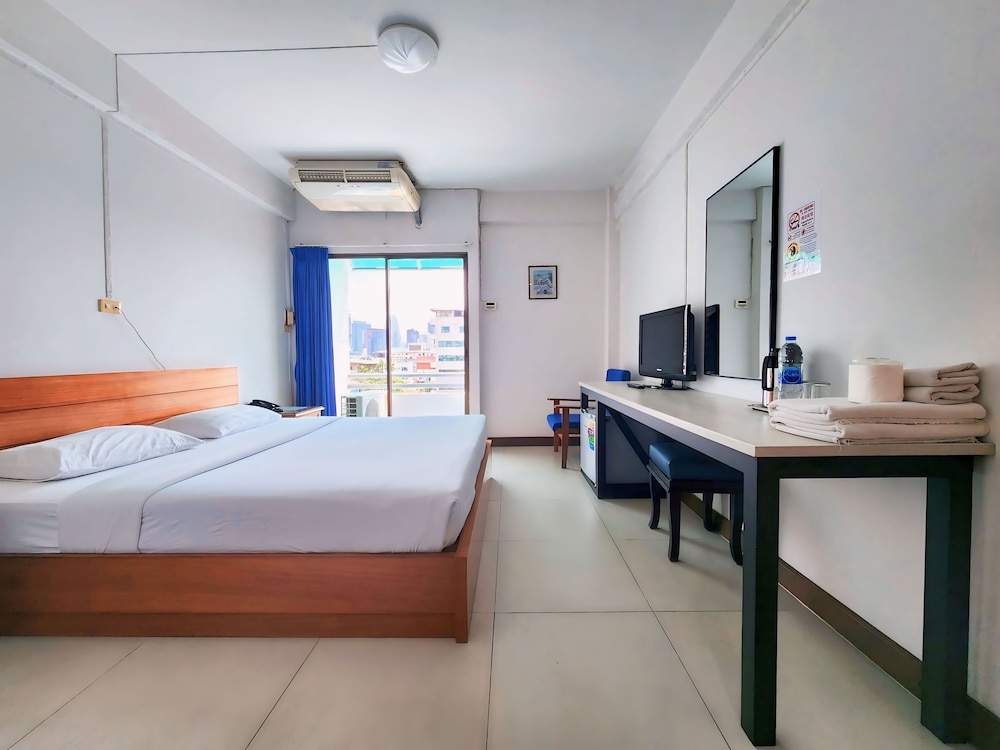 

Roma - Khao San - Siam Palace Hotel