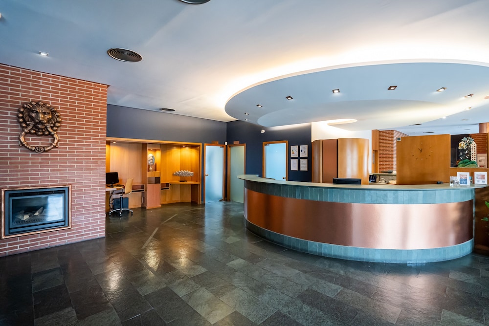 

Bologna - Valencia, Aeroporto Manises - Hotel Posadas de España Paterna