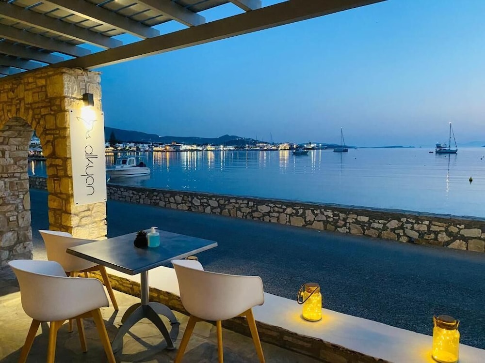 

Roma - Naousa, Paros - Alkyon Hotel