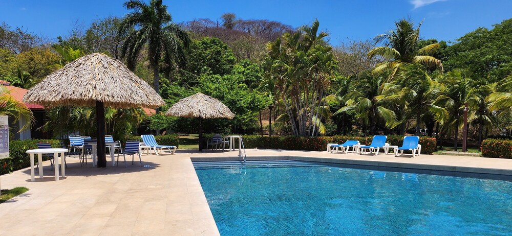 

Roma - Potrero - Playa Prieta Beachfront Villas
