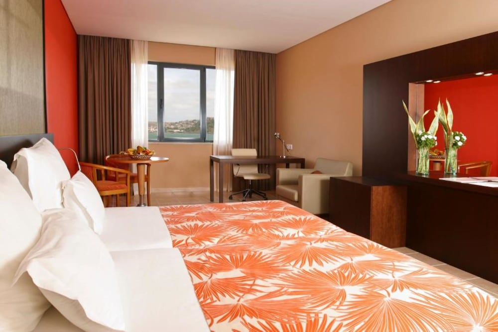 

Roma - Praia, Isola di Santiago - Pestana Trópico - Ocean & City Hotel