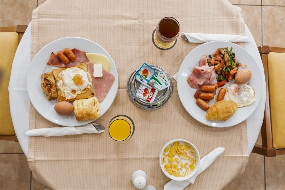 

Milano - Glyfada (Attica) - Four Seasons Hotel
